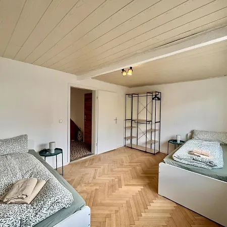 Appartement Apartment0 Fuer 10 Handwerker&monteure In Mit Parkplatz & Wlan Lampertheim